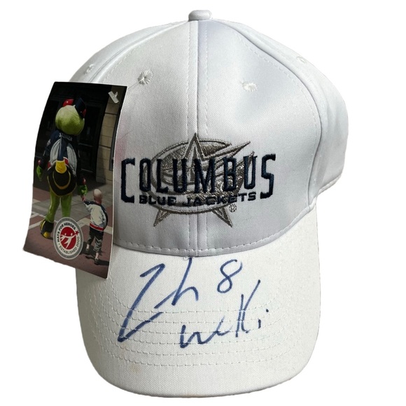 NHL Other - NWT COLLECTIBLE COLUMBUS BLUE JACKETS BASEBALL HAT W/ ZACH WERENSKI AUTOGRAPH